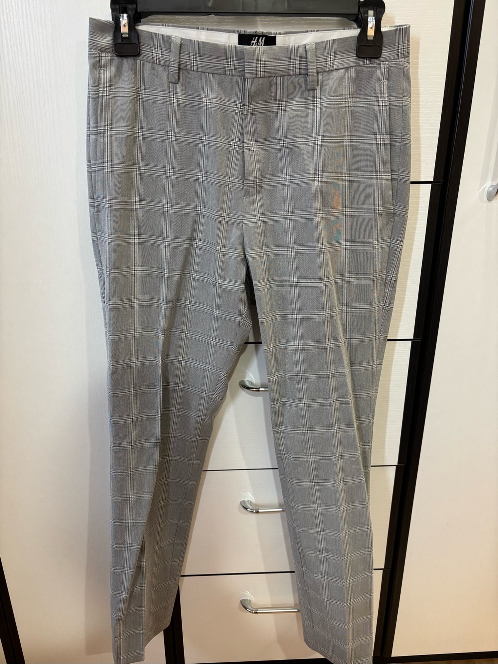 H&M Men’s Gray Glen Plaid Dress Trousers